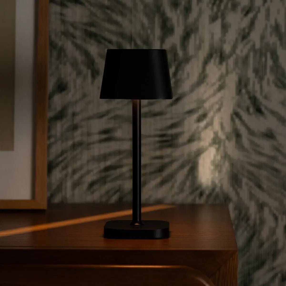 Ava Svart Sladdlös Bordslampa
