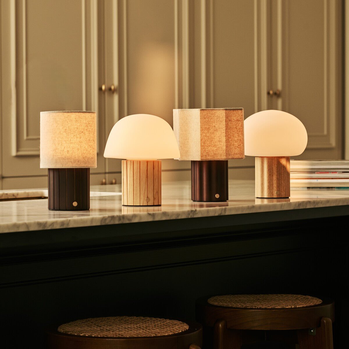 Yalisa Mörk Brun Uppladningsbar bordslampa – Nordic Kollektion