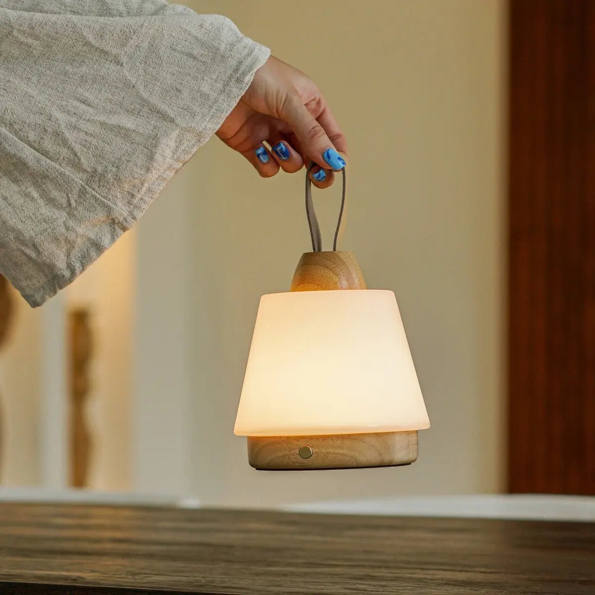 Liv Ljusbrun Uppladdningsbar Lampa