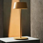 Bordslampa i Trä Hugo Bärnstensgul