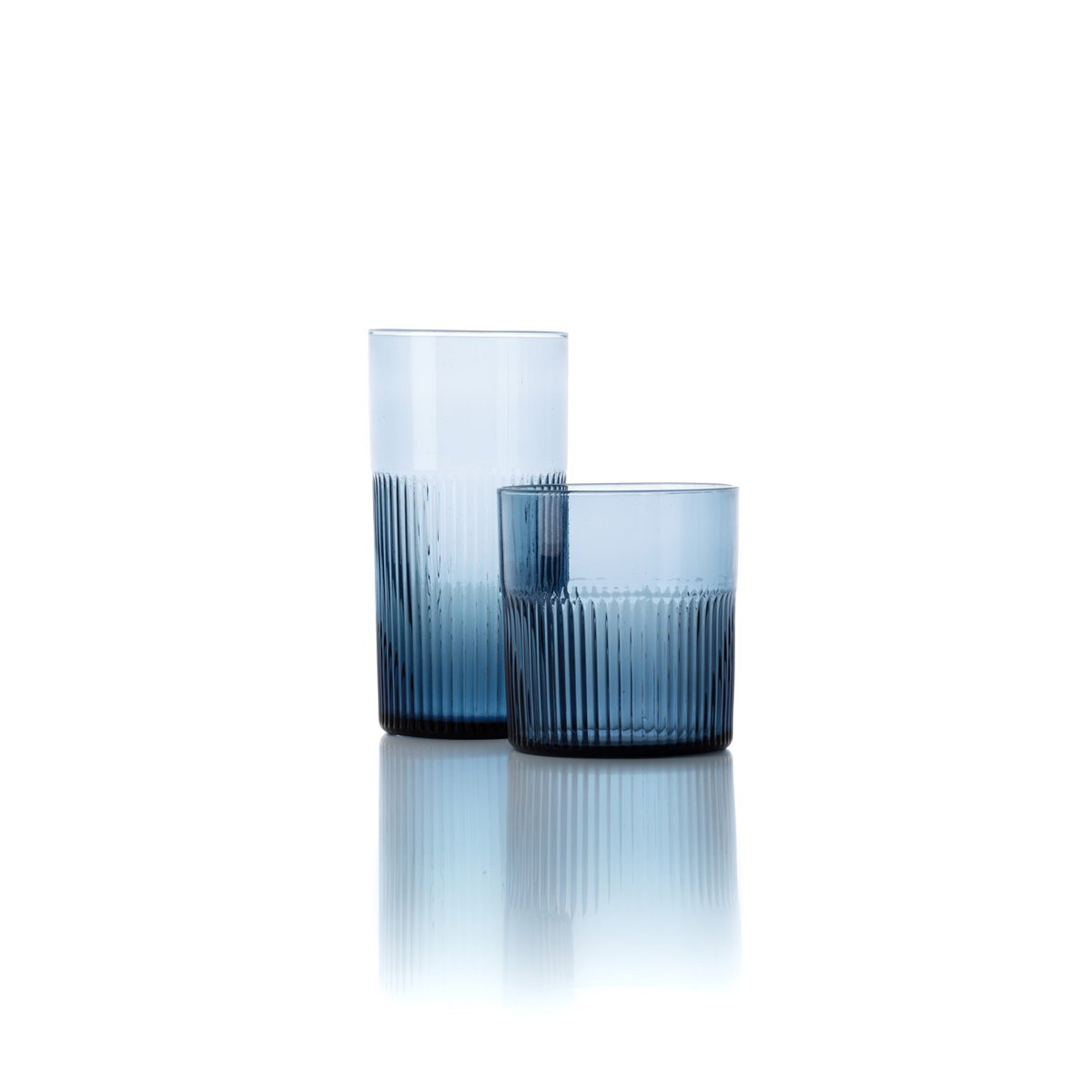 Azure dricksglas i räfflat glas, blå – högt