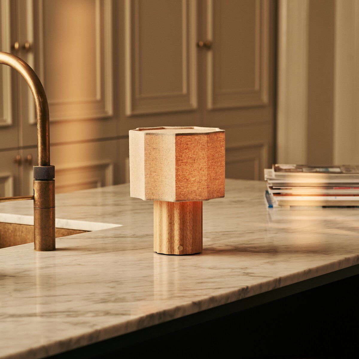 Eloïsa Natur Uppladdningsbar Bordslampa – Nordic Collection