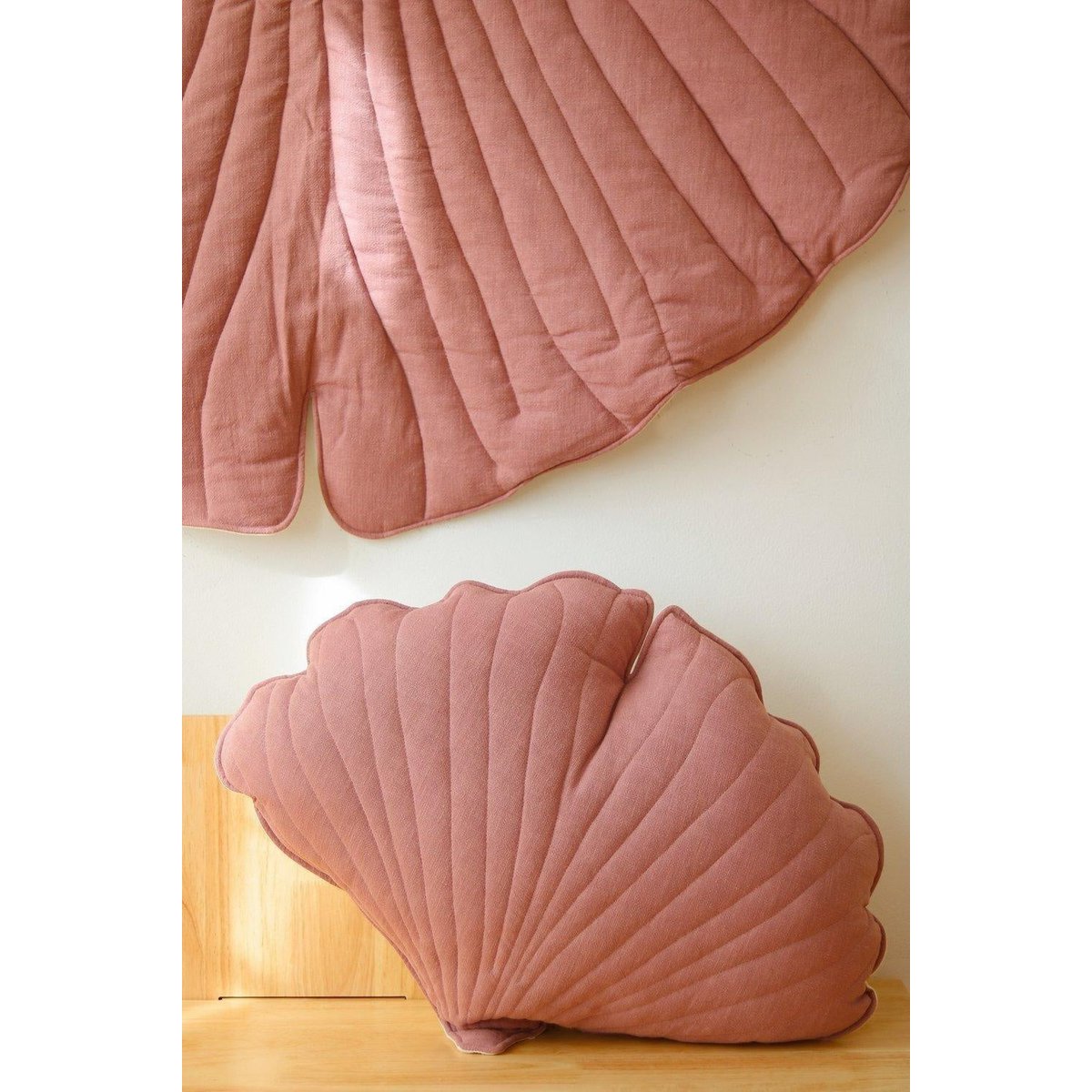 Ginkgoblad-matta i Linne, Dirty Pink
