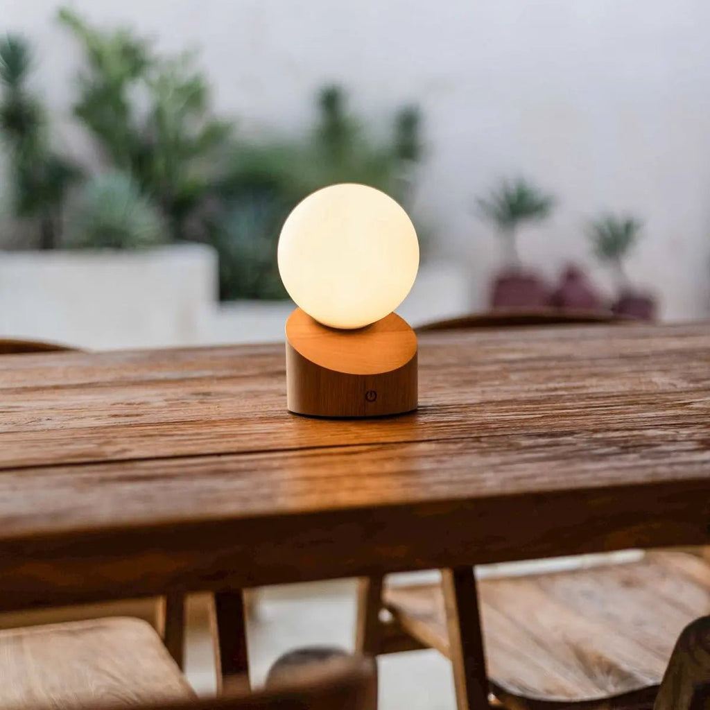 Morris – Sladdlös Uppladdningsbar Mini-Bordslampa i Natur