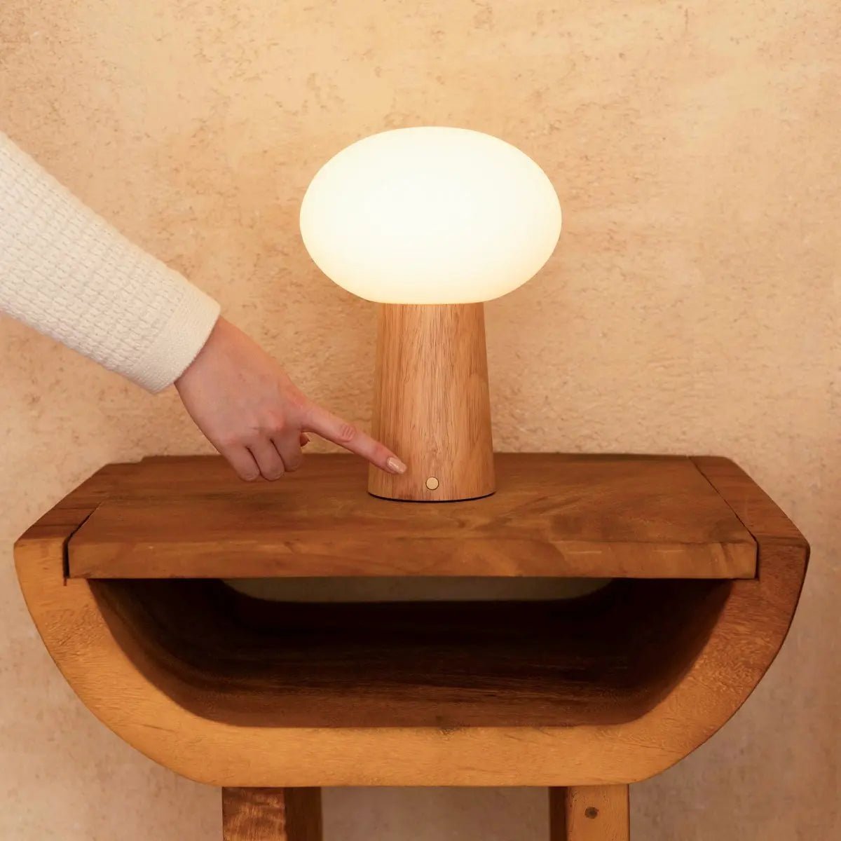 Sladdlös bordslampa Max – uppladdningsbar & dimbar | Tavellio