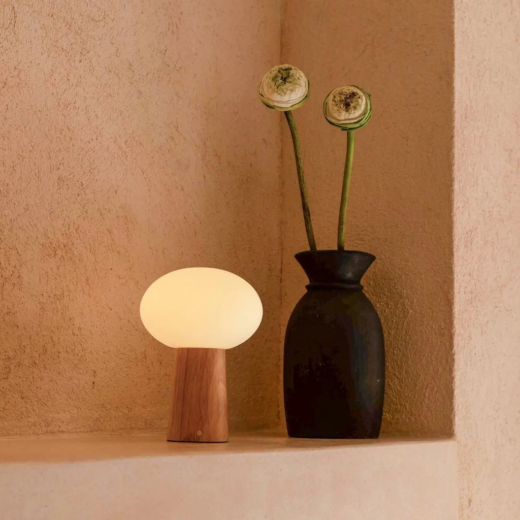 Sladdlös bordslampa Max – uppladdningsbar & dimbar | Tavellio