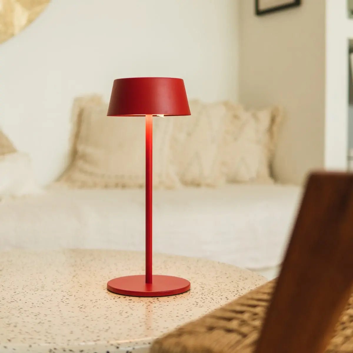 Hugo Bärröd Sladdlös Bordslampa