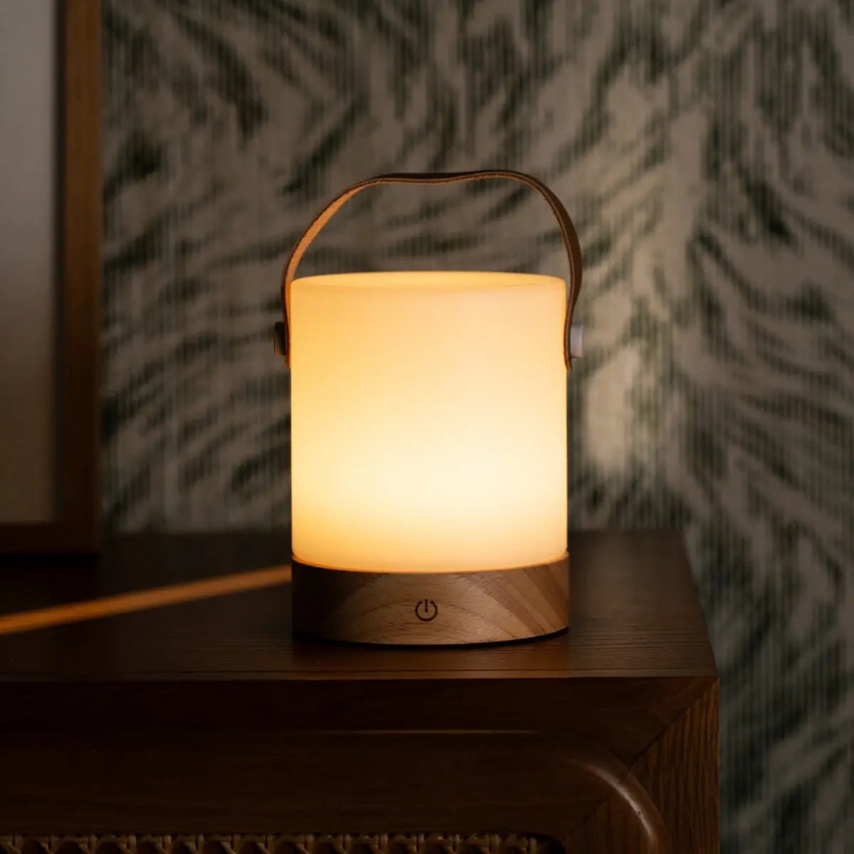 Avery Ljusbrun Sladdlös Träbordslampa