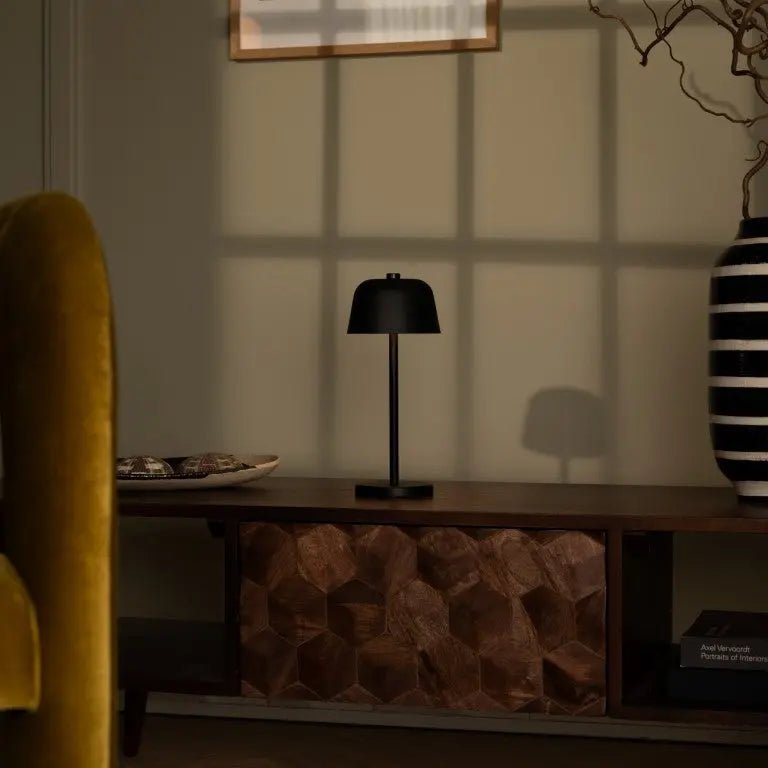 Anton Svart Sladdlös Bordslampa