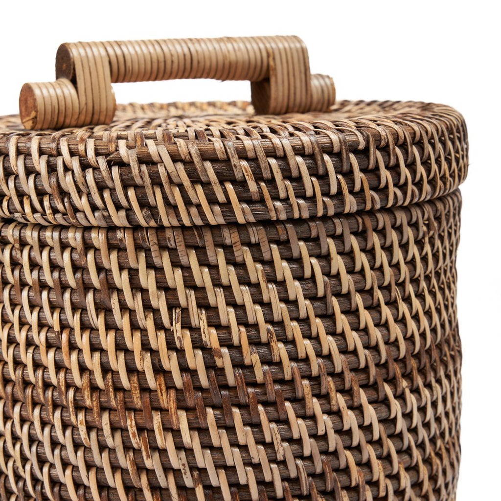 Rattan-korgen Hög, Naturbrun – med Lock