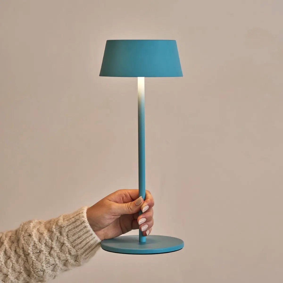 Hugo Amsterdam Blå Sladdlös Bordslampa