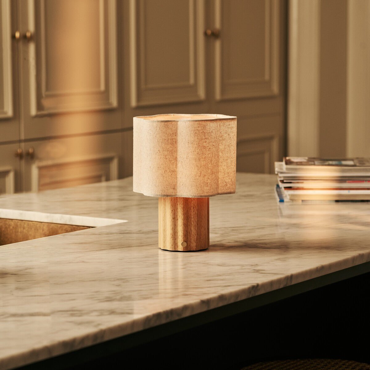 Yalisa Ljusbrun Uppladdningsbar Bordslampa – Nordic Collection
