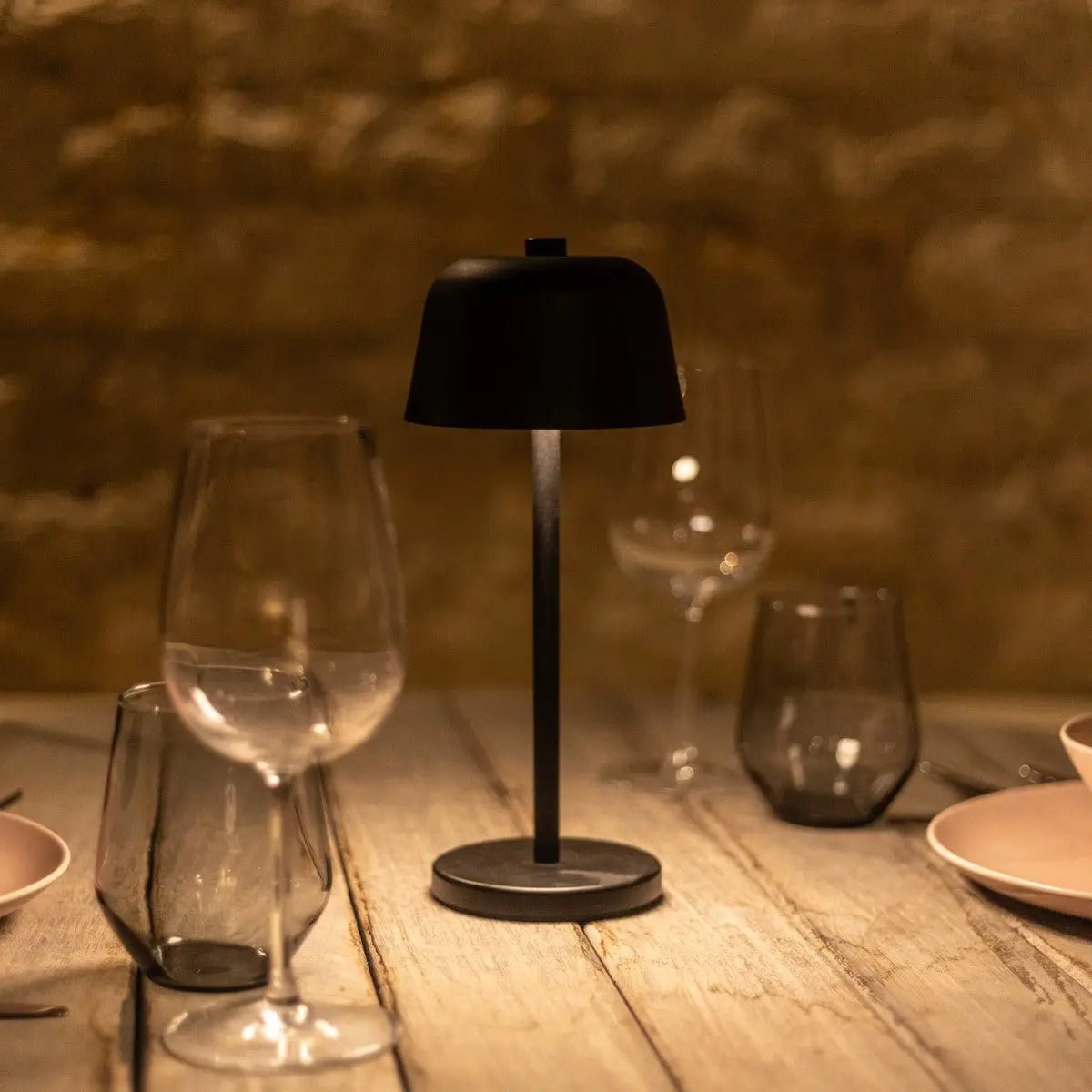 Anton Svart Sladdlös Bordslampa