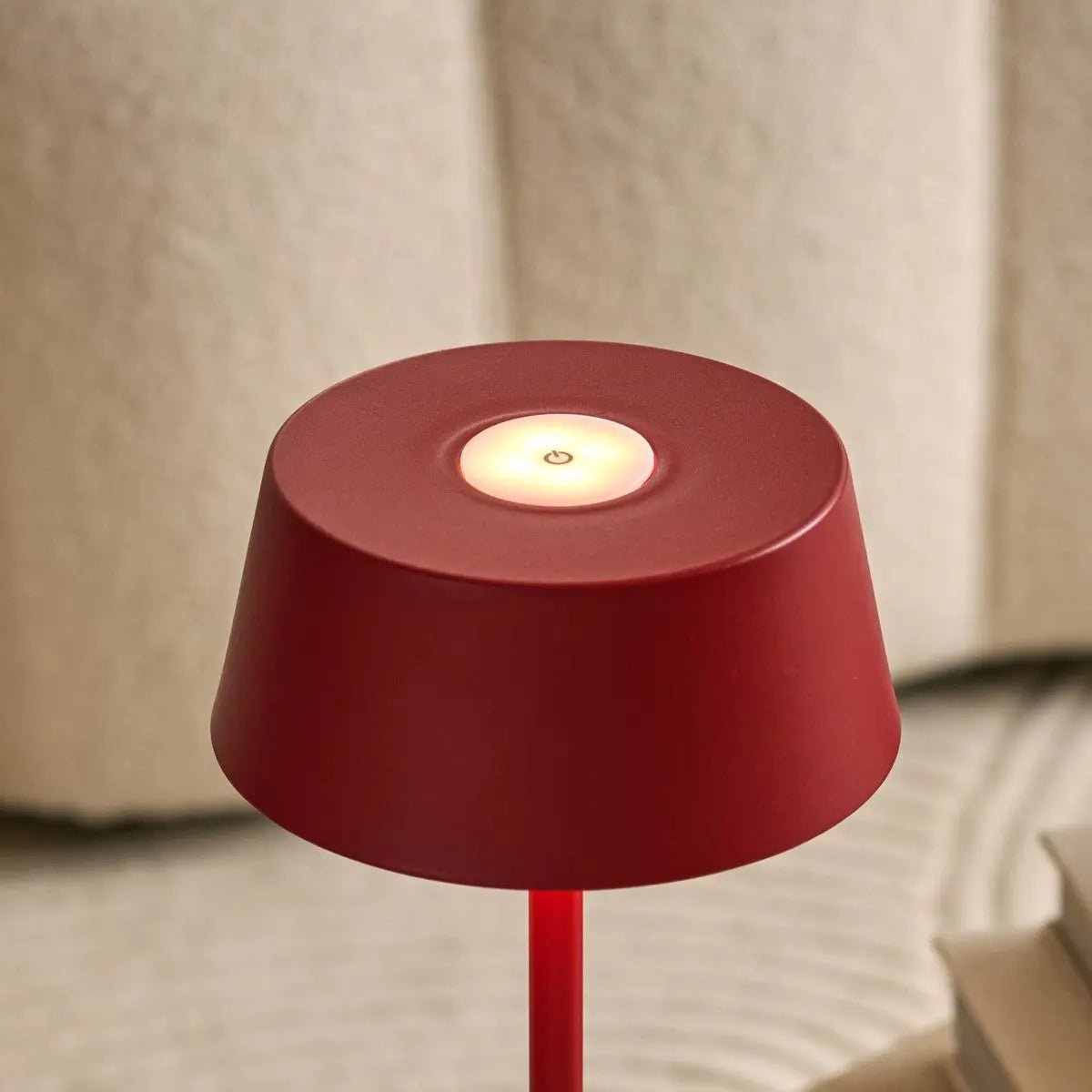 Hugo Bärröd Sladdlös Bordslampa