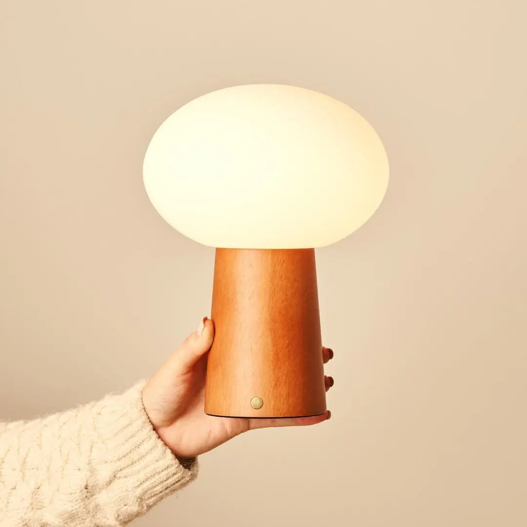 Bordslampa i Trä Max Kastanjebrun