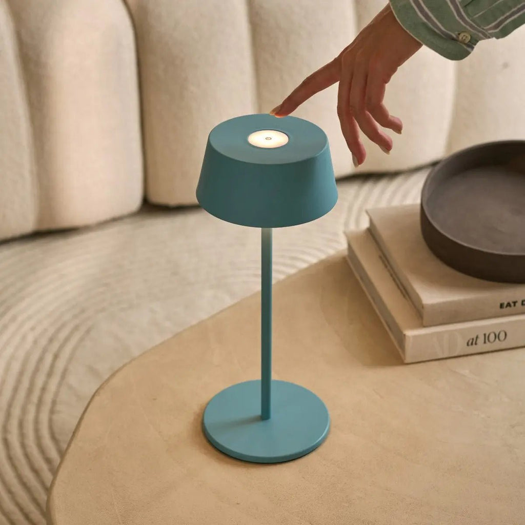 Hugo Amsterdam Blå Sladdlös Bordslampa