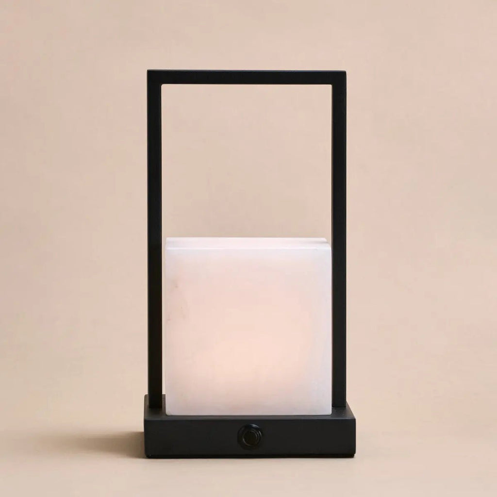 Nola Alabaster Sladdlös Bordslampa