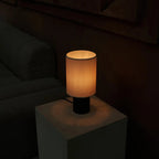 Kiko Svart Bordslampa med Räfflad Bas
