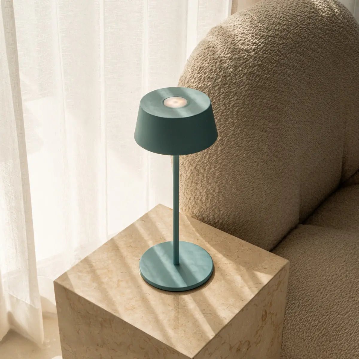 Hugo Amsterdam Blå Sladdlös Bordslampa