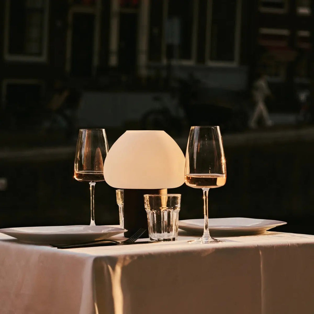 Fynn Mörkbrun Trälampa, Uppladdningsbar