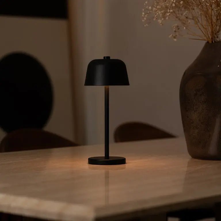 Anton Svart Sladdlös Bordslampa