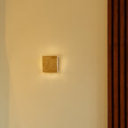 Vägglampa i Trä Lane Ljusbrun