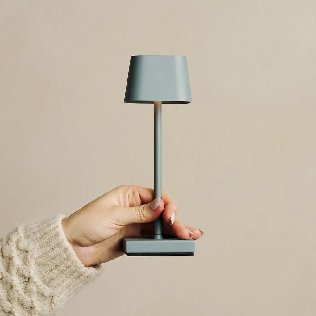Mini Bordslampa i Trä Sarphati Musgrå