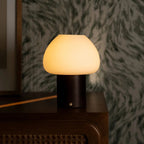 Fynn Mörkbrun Trälampa, Uppladdningsbar